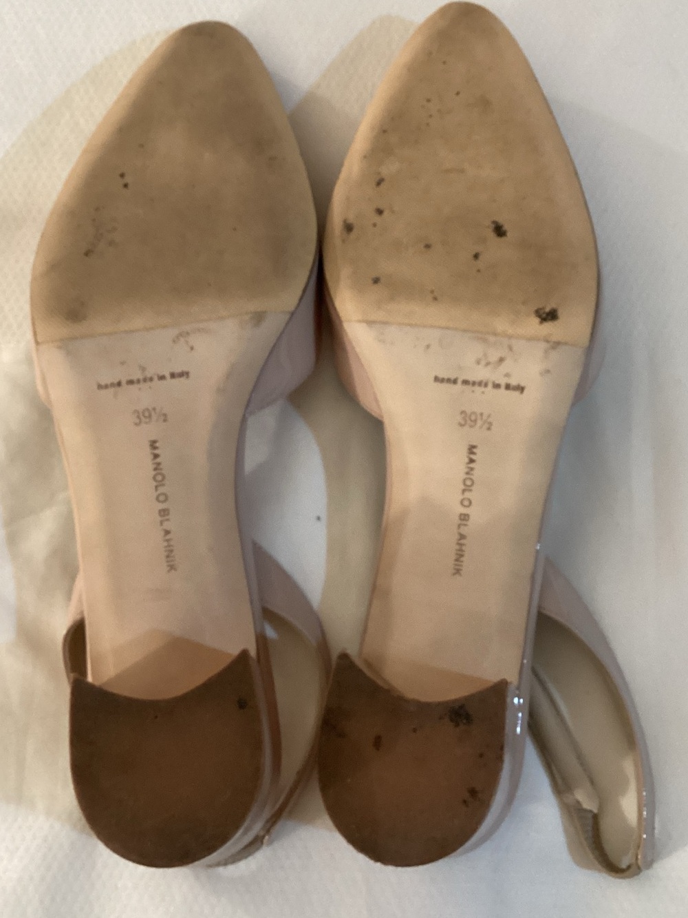 Manolo Blahnik
30mm Aspro Patent Leather Slingback Pumps - Picture 8 of 13